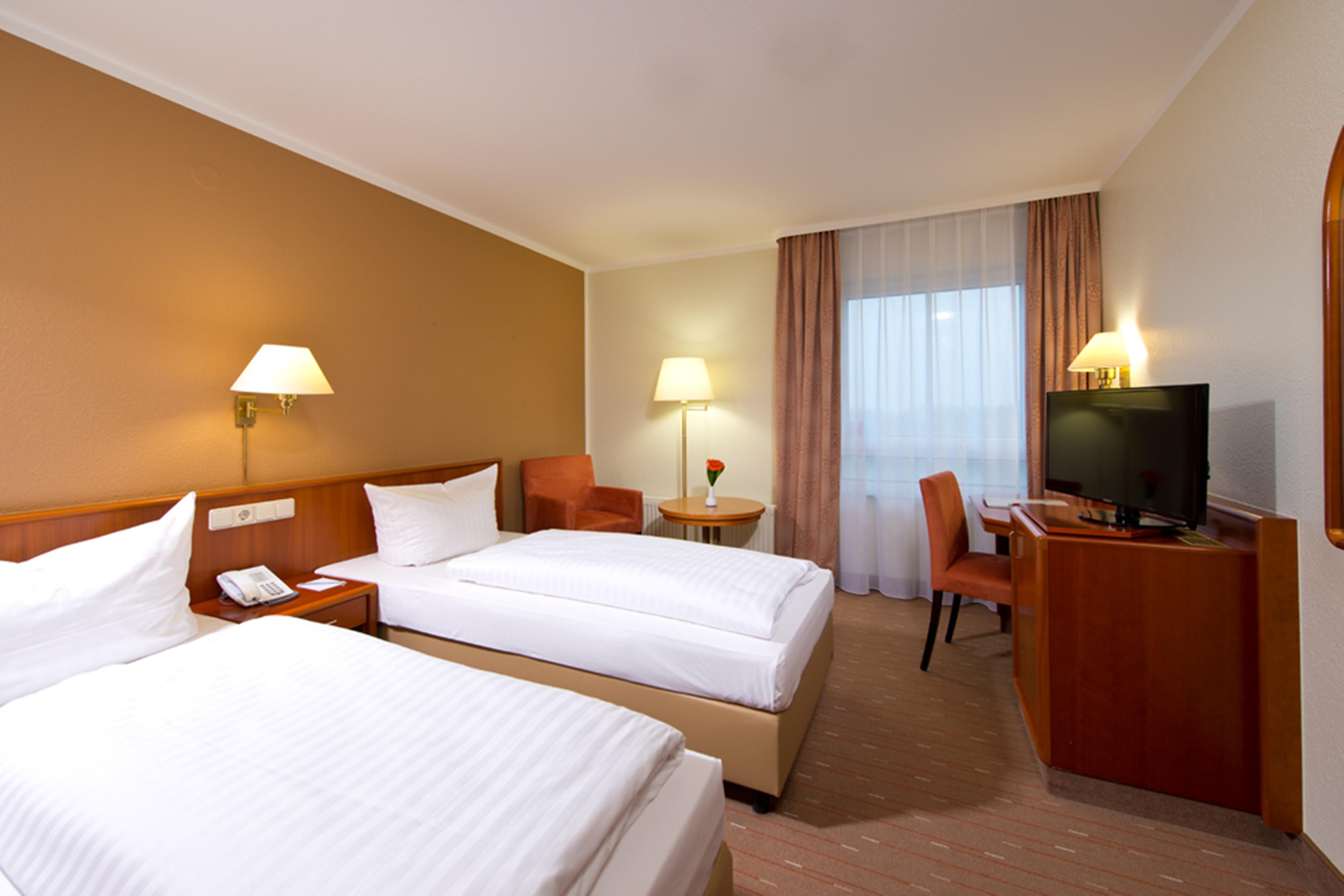 Achat Hotel Schwarzheide Lausitz Ngoại thất bức ảnh