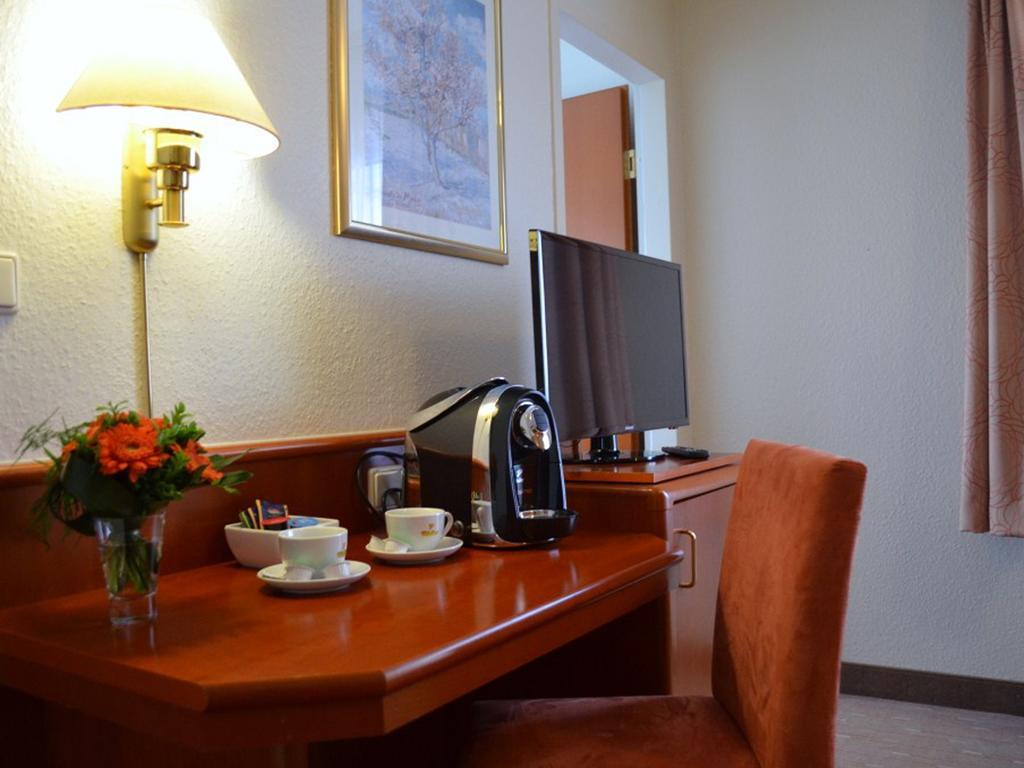 Achat Hotel Schwarzheide Lausitz Ngoại thất bức ảnh