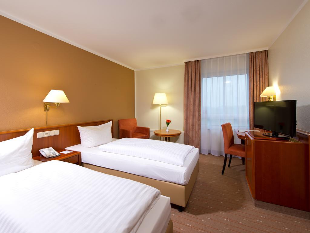 Achat Hotel Schwarzheide Lausitz Ngoại thất bức ảnh